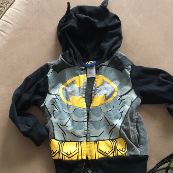Batman Jacket and Shoes - Picture 6 of 7